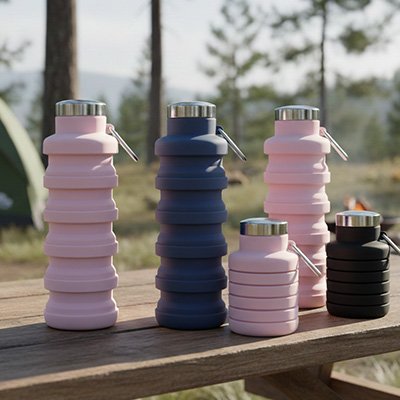 gourde souple rose, bleu et noir 