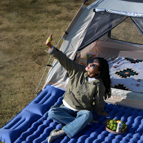 matelas-gonflable-2-personnes-joie-plein-air-journée-ensoleiler