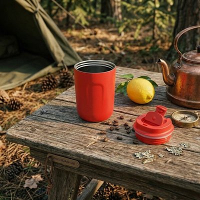 Mug isotherme rouge voyage