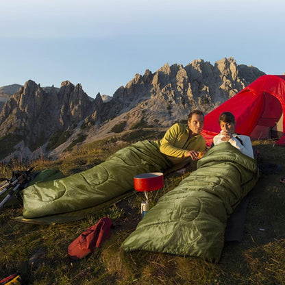 sac-de-couchage-0-degré-camping-en-montagne