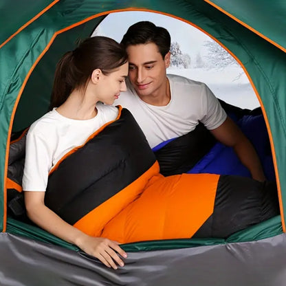 sac-de-couchage-couple-camping-nature-plein-air