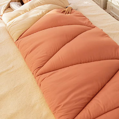 sac-de-couchage-parfait-pour-camping-doux-et-confortable