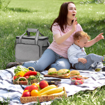 sac isotherme pique-nique famille amis dans un parcs