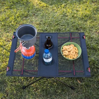 table pliante camping lunch et collation dessus